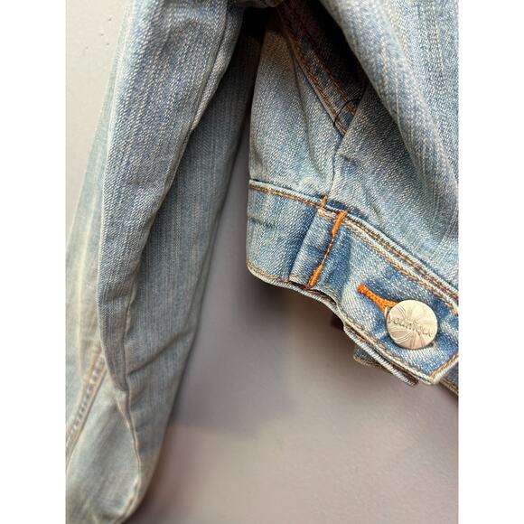Younique Denim Jacket‎ Womens Large Cropped Light Wash Button front - Picture 6 of 8